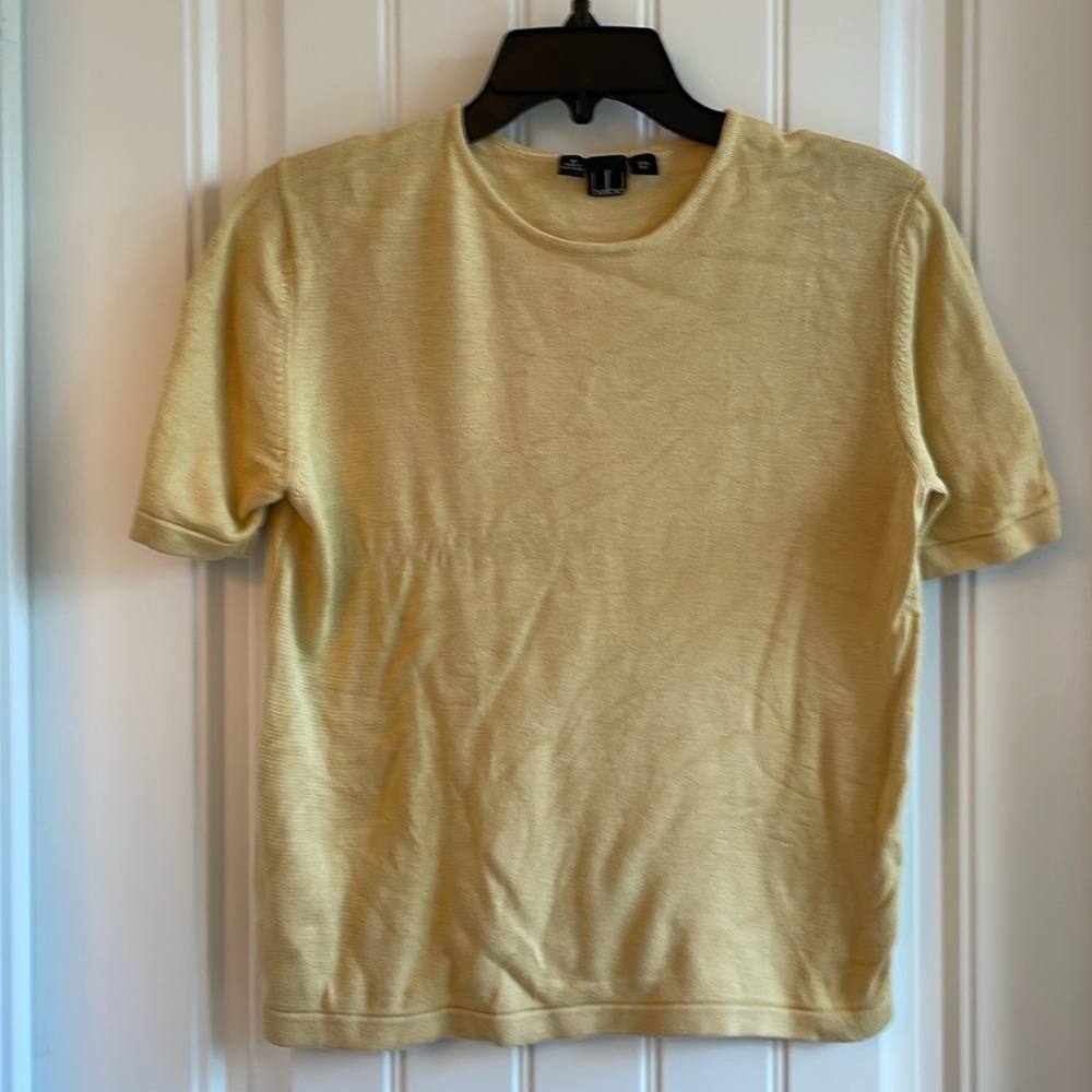 Gold 100% silk light sweater